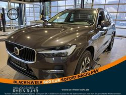 Grau platinum grey / metallic Gebraucht 2022 Volvo XC60 Momentum SUV | 34.750 € (Guter Preis)