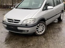 Silber Gebraucht 2004 Opel Zafira Van / Kleinbus | 1.050 € (Guter Preis)