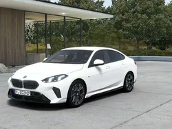 Alpinweiß uni Neu 2025 BMW 220 Kleinwagen | 36.990 € (Fairer Preis)