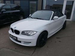 Weiß Gebraucht 2010 BMW 118 Cabriolet Cabrio | 10.990 € (Teuer)