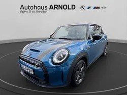 Island blue Gebraucht 2023 Mini Cooper SE Hatch Kleinwagen | 21.290 € (Fairer Preis)