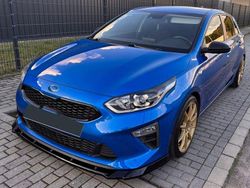 Blau Gebraucht 2018 Kia Ceed Vision Kleinwagen | 13.400 € (Fairer Preis)