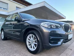 Grau Gebraucht 2017 BMW X3 SUV | 23.000 €