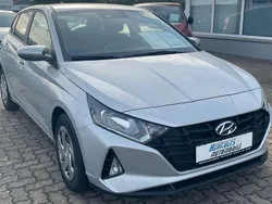 Silber Gebraucht 2023 Hyundai i20 Kleinwagen | 14.490 € (Fairer Preis)
