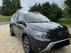 Grau Gebraucht 2020 Dacia Duster Celebration SUV | 14.000 € (Guter Preis)