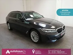 Grau Gebraucht 2021 BMW 530e Sport Line Kombi | 25.970 € (Superpreis)