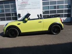 Gelb Gebraucht 2023 Mini Cooper Cabriolet Classic Cabrio | 27.900 € (Fairer Preis)