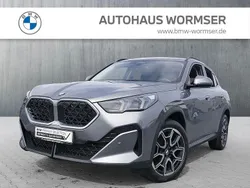 Grau Gebraucht 2024 BMW X2 Efficient Dynamics SUV | 34.590 € (Superpreis)