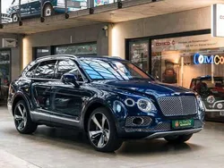 Dark spphire Gebraucht 2016 Bentley Bentayga Mulliner SUV | 110.000 € (Teuer)