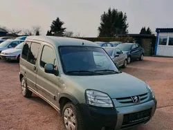Grau Gebraucht 2005 Peugeot Partner Van / Kleinbus | 2.999 € (Etwas zu teuer)