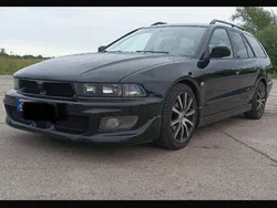 Schwarz Gebraucht 2002 Mitsubishi Galant Kombi | 3.500 €