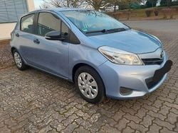 Blau Gebraucht 2012 Toyota Yaris Kleinwagen | 5.950 € (Guter Preis)
