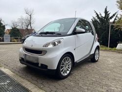 Weiß Gebraucht 2009 Smart ForTwo Coupé Passion Coupé | 4.400 € (Fairer Preis)