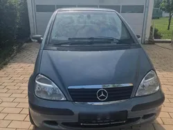 Blau Gebraucht 2003 Mercedes A170 Classic Kleinwagen | 3.300 € (Teuer)