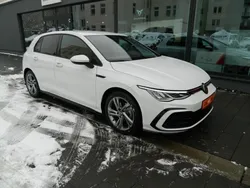 Weiß Gebraucht 2020 VW Golf VII R-line | 28.490 €