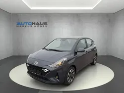 Aurora grau perleffekt Neu 2024 Hyundai i10 Comfort Kleinwagen | 17.490 € (Fairer Preis)