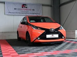Orange Gebraucht 2014 Toyota Aygo X-cite Kleinwagen | 7.490 € (Fairer Preis)