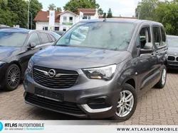 Grau Gebraucht 2020 Opel Combo Life Edition Van / Kleinbus | 16.990 € (Fairer Preis)