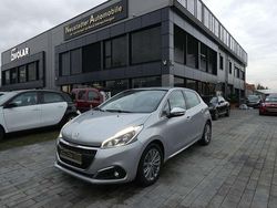 Grau Gebraucht 2016 Peugeot 208 Allure Kleinwagen | 10.899 € (Fairer Preis)