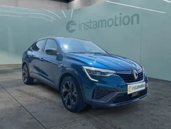 Blau Gebraucht 2021 Renault Arkana R.S. SUV | 25.496 € (Etwas zu teuer)