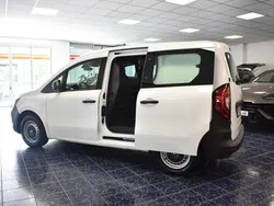 Weiss Gebraucht 2022 Renault Rapid Limousine | 11.370 € (Fairer Preis)