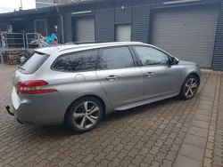 Grau Gebraucht 2016 Peugeot 308 Style Kombi | 6.399 € (Guter Preis)
