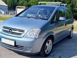 Silber Gebraucht 2004 Opel Meriva Van / Kleinbus | 899 € (Superpreis)