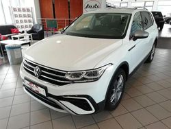 Pure white Gebraucht 2023 VW Tiguan Allspace Elegance SUV | 37.890 € (Fairer Preis)