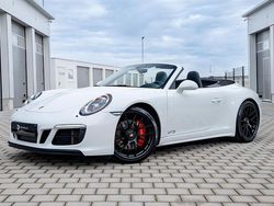 Weiß Gebraucht 2017 Porsche 911 Carrera 4 Cabriolet Cabrio | 124.990 € (Etwas zu teuer)