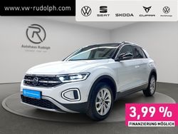 Pure white Gebraucht 2024 VW T-Roc Style SUV | 28.749 € (Fairer Preis)