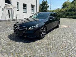 Schwarz Gebraucht 2019 Mercedes E220 Kombi | 22.500 € (Guter Preis)
