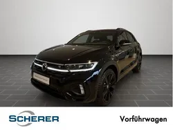 Deep black perleffekt (metallic) Gebraucht 2025 VW T-Roc R-line SUV | 41.990 €