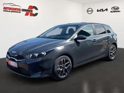 H8g : pentametal metallic Neu 2025 Kia Ceed 4 Limousine | 27.630 € (Guter Preis)