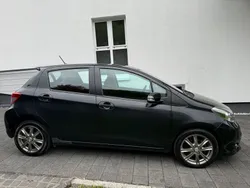 Schwarz Gebraucht 2011 Toyota Yaris Cool Limousine | 4.200 € (Etwas zu teuer)