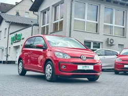 Rot Gebraucht 2018 VW up! move up! Kleinwagen | 7.900 € (Guter Preis)