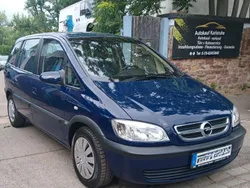 Blau Gebraucht 2005 Opel Zafira Njoy Van / Kleinbus | 2.399 € (Guter Preis)
