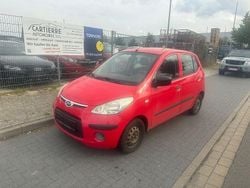 Rot Gebraucht 2010 Hyundai i10 Edition+ Kleinwagen | 799 € (Superpreis)
