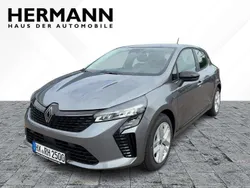 Dolomitgrau Gebraucht 2025 Renault Clio V Evolution Kleinwagen | 19.137 € (Fairer Preis)