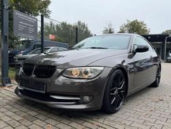 Braun Gebraucht 2011 BMW 330 Performance | 12.600 € (Guter Preis)