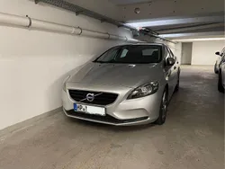 Silber Gebraucht 2015 Volvo V40 Linje You! Kombi | 14.499 € (Fairer Preis)