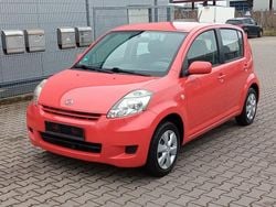 Rot Gebraucht 2008 Daihatsu Sirion Kleinwagen | 1.990 € (Fairer Preis)