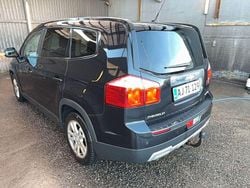 Schwarz Gebraucht 2013 Chevrolet Orlando LT Van / Kleinbus | 2.100 € (Guter Preis)