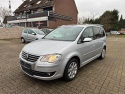 Silber Gebraucht 2008 VW Touran Highline Van / Kleinbus | 3.650 € (Guter Preis)
