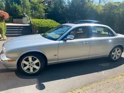 Silber Gebraucht 2005 Jaguar XJ Sovereign Limousine | 21.000 €