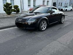 Schwarz Gebraucht 1998 Audi TT Sport Coupé | 2.990 € (Fairer Preis)