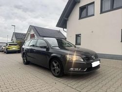 Grau Gebraucht 2014 VW Passat Edition Kombi | 5.700 € (Superpreis)