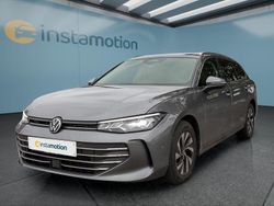 Grau Gebraucht 2025 VW Passat Kombi | 44.549 € (Fairer Preis)