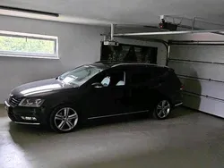Schwarz Gebraucht 2014 VW Passat R-line BlueMotion Kombi | 8.000 € (Guter Preis)