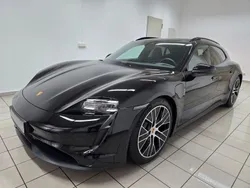 Schwarz Gebraucht 2023 Porsche Taycan Sport Turismo Limousine | 67.990 € (Guter Preis)