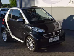 Schwarz Gebraucht 2013 Smart ForTwo Cabrio Cabrio | 5.750 € (Guter Preis)